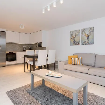 Apartment For 3 Ppl In Varkiza Exterior photo